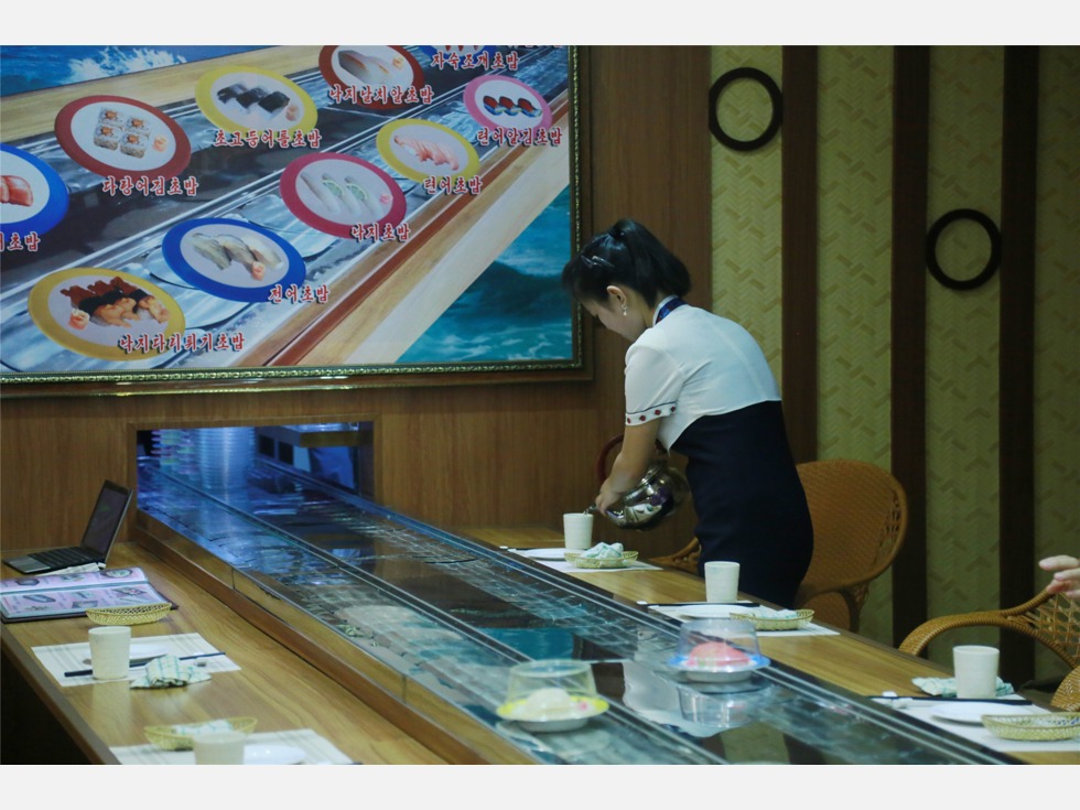 防不胜防！朝鲜海外餐厅生意火爆困扰美日韩
