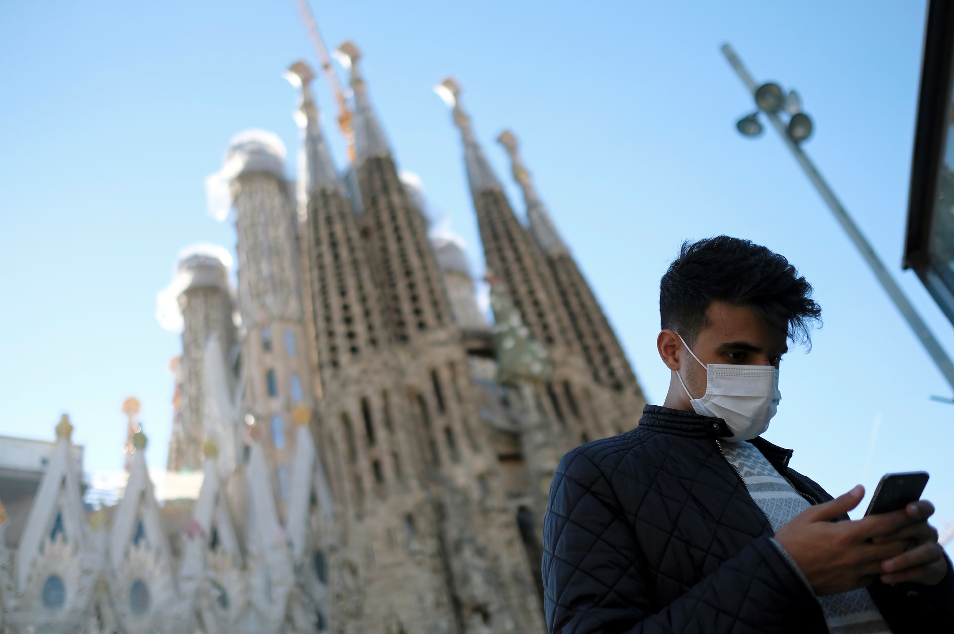 口罩、中国人、病毒…武汉肺炎引发种族歧视