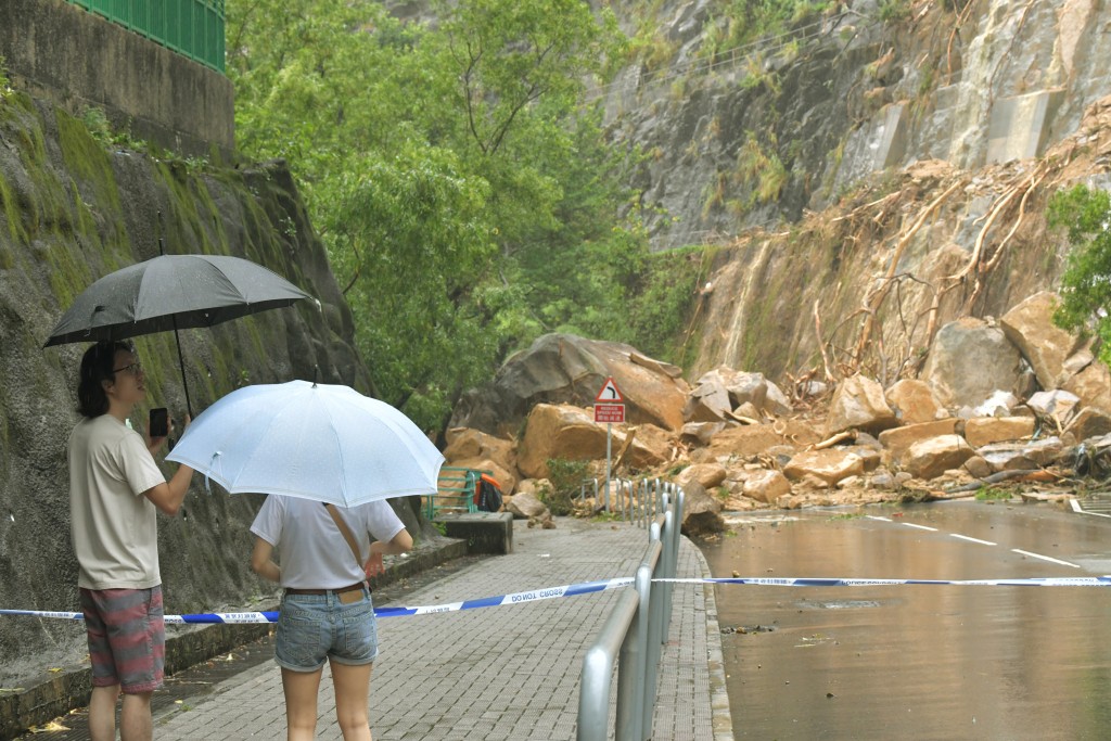 2人死亡117人受伤，这次香港下的雨到底多大?