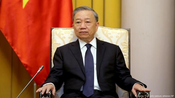 苏林今年8月初被任命为越共总书记